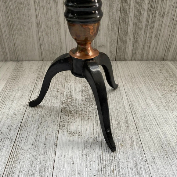 Pair of 2 large metal candle Holders - Picture 6 of 9